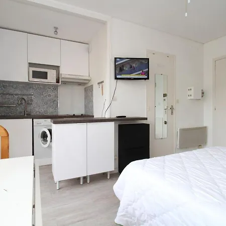 Apartment Renove Avec Gout, Proche Thermes. Parking. Classe 2 Etoiles - Fr-1-553-110 Balaruc-les-Bains